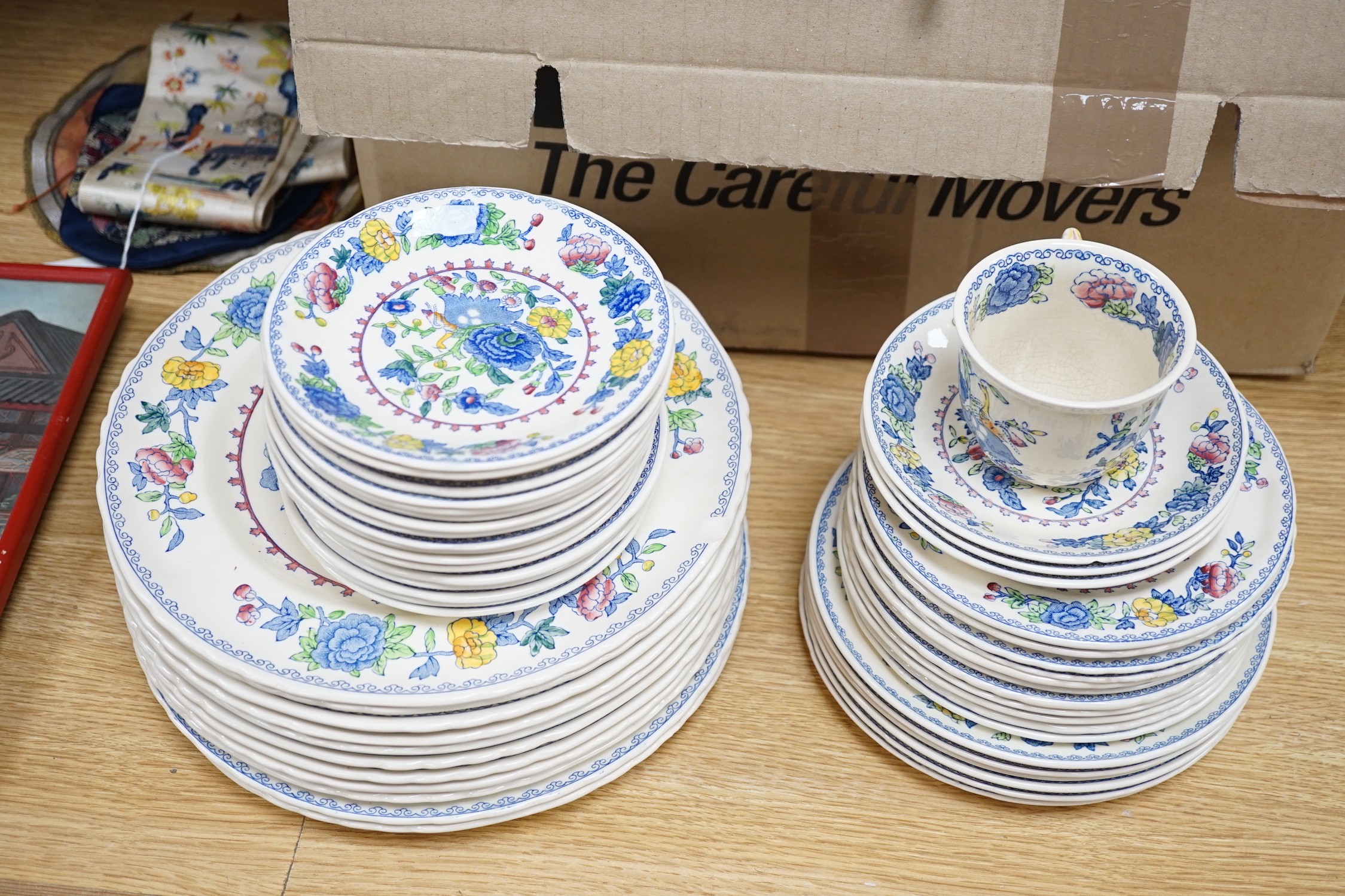 A Mason's Regency pattern dinner tea and coffee set